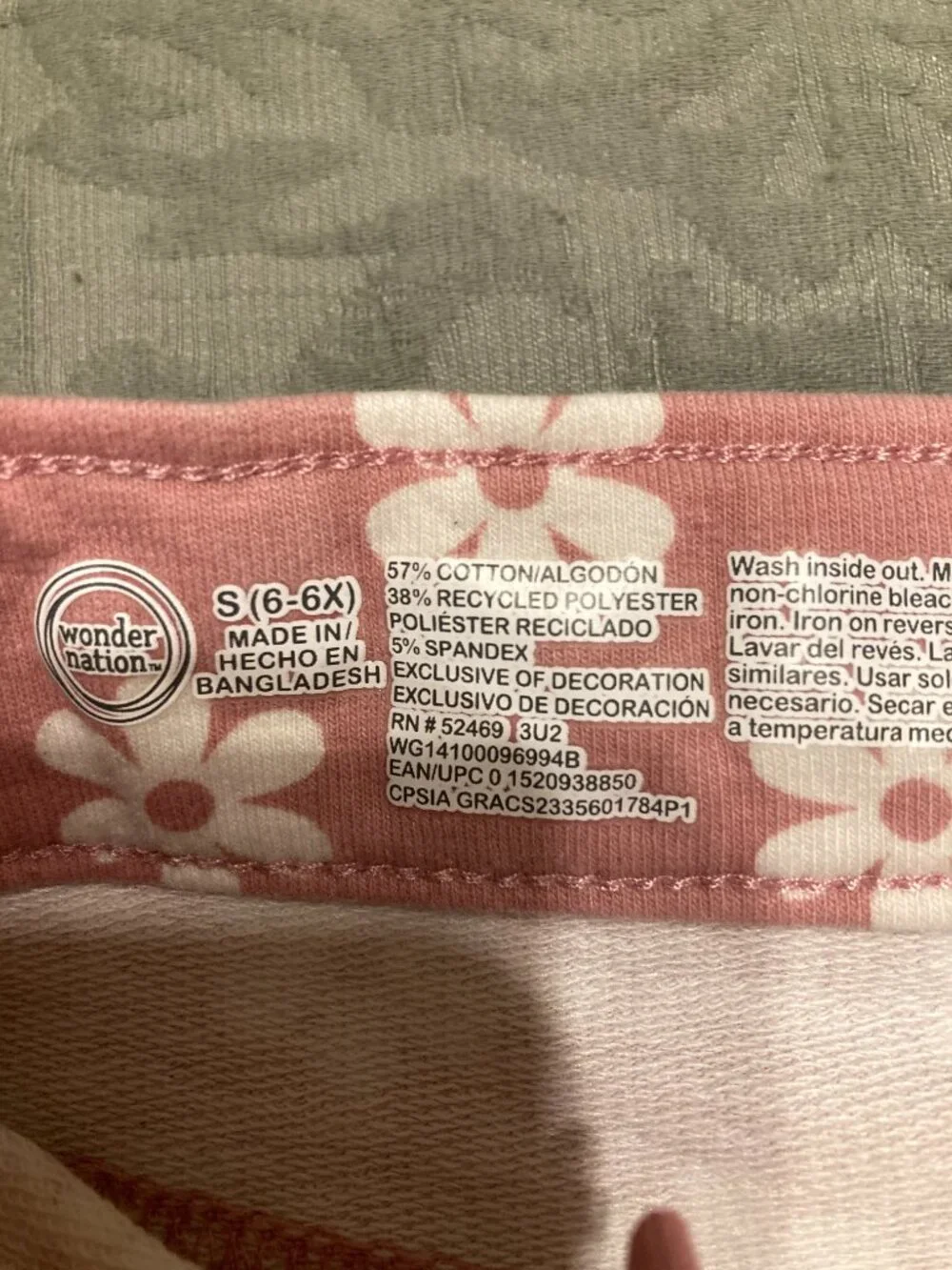 Wonder Nation Girls Pink/White Flower Shorts Super Soft Size S (6-6x) Like New!